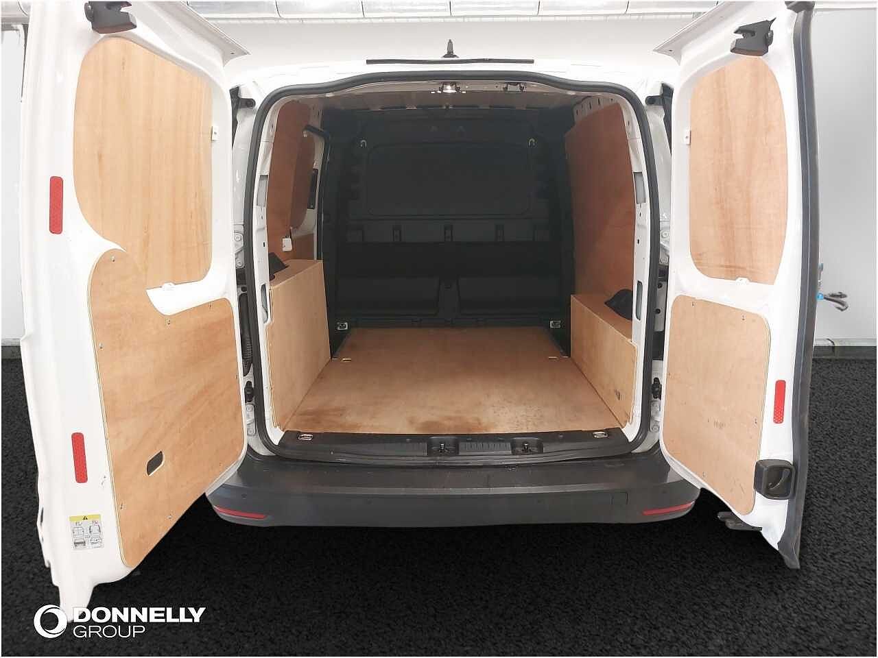 Volkswagen Caddy 2.0 TDI 102PS Commerce Van