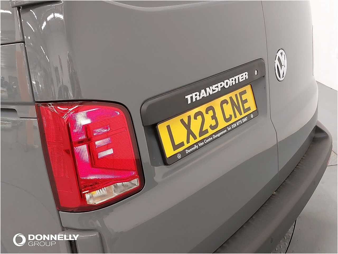 Volkswagen Transporter 2.0 TDI 110 Startline Van