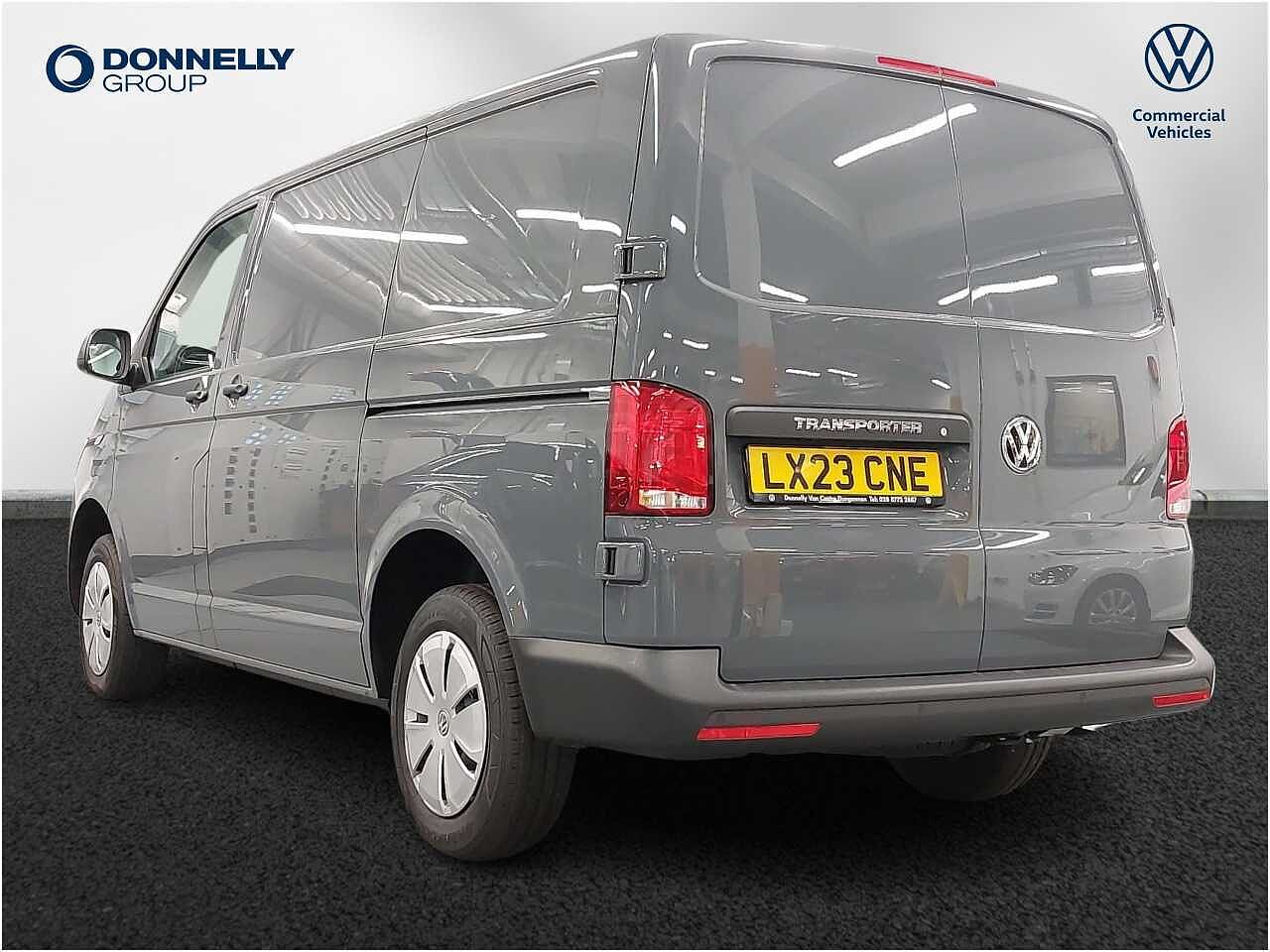 Volkswagen Transporter 2.0 TDI 110 Startline Van