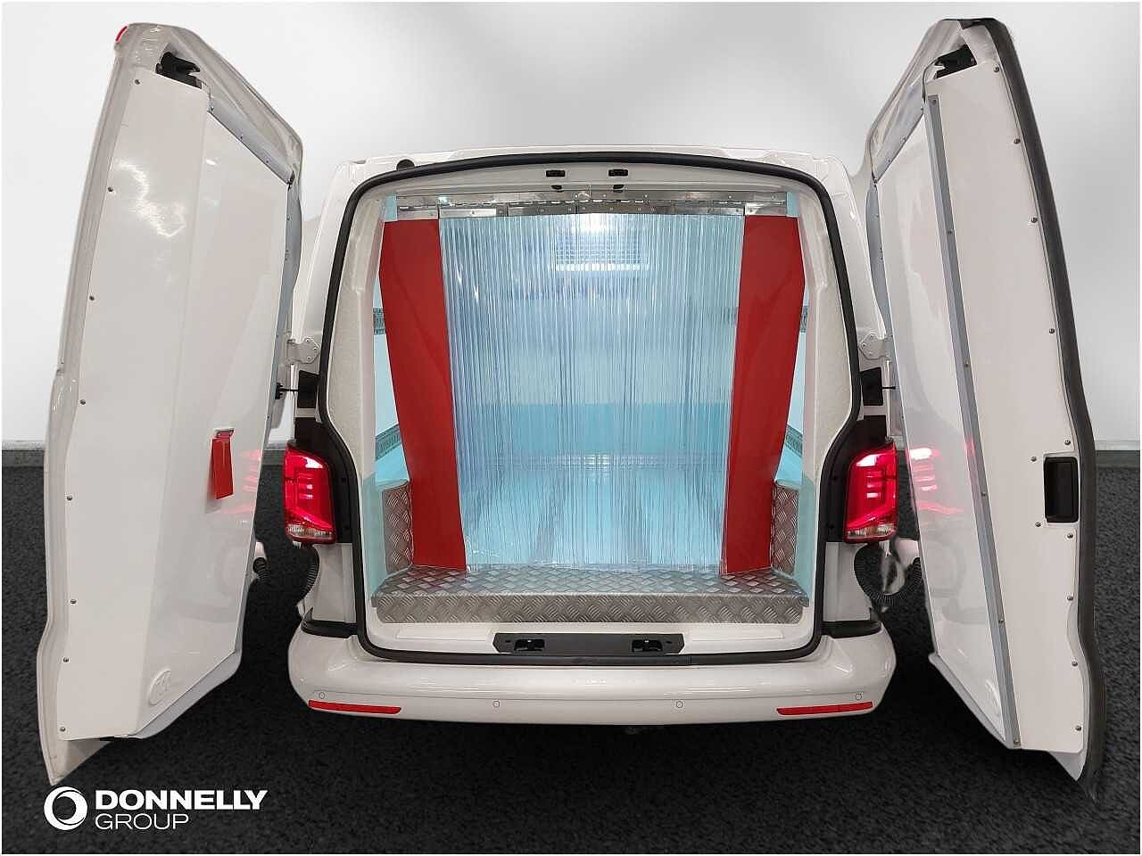 Volkswagen Transporter 2.0 TDI 150 Refrigerated Highline Van