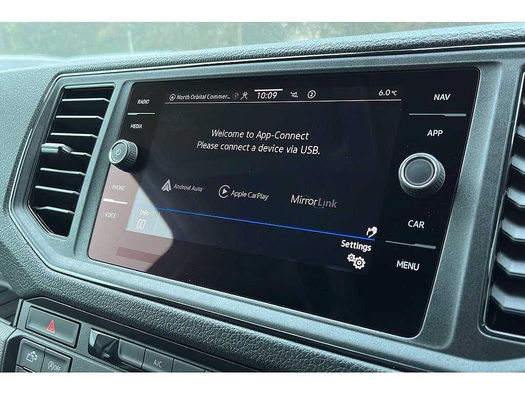 Volkswagen Grand California 600 177 PS 2.0 TDI 8sp Automatic FWD