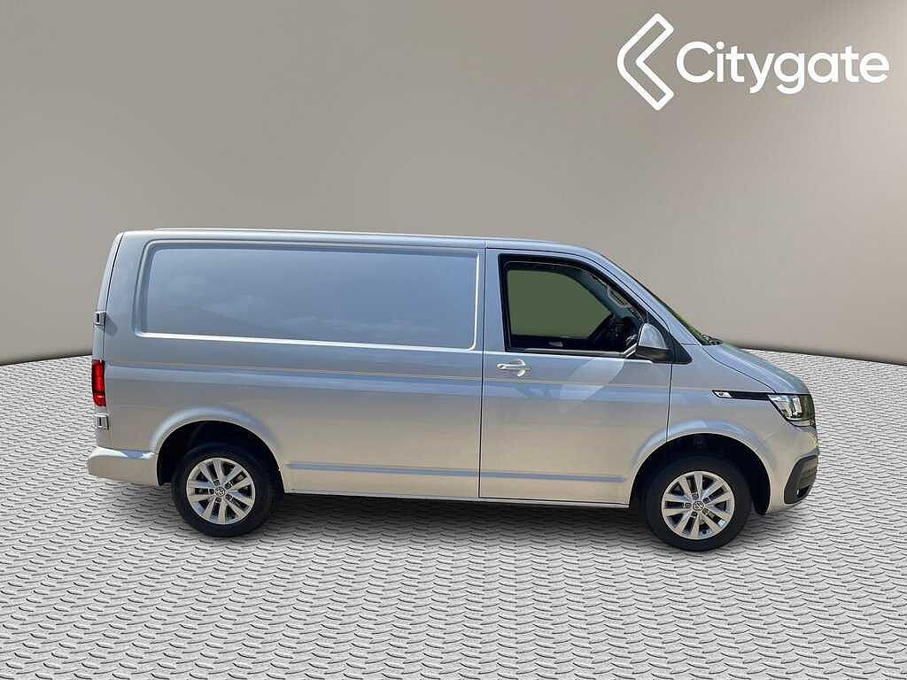 Volkswagen Transporter T28 Panel van Highline SWB 110 PS 2.0 TDI 5sp Manual