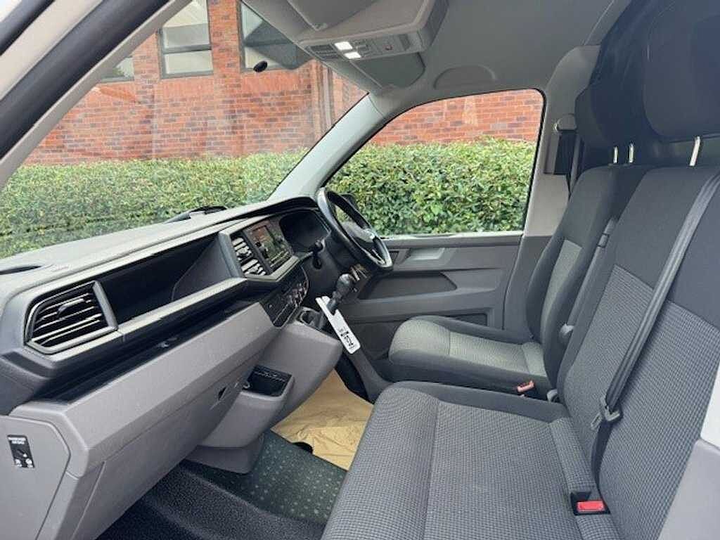 Volkswagen Transporter T28 Panel van Startline LWB 110 PS 2.0 TDI 5sp Manual