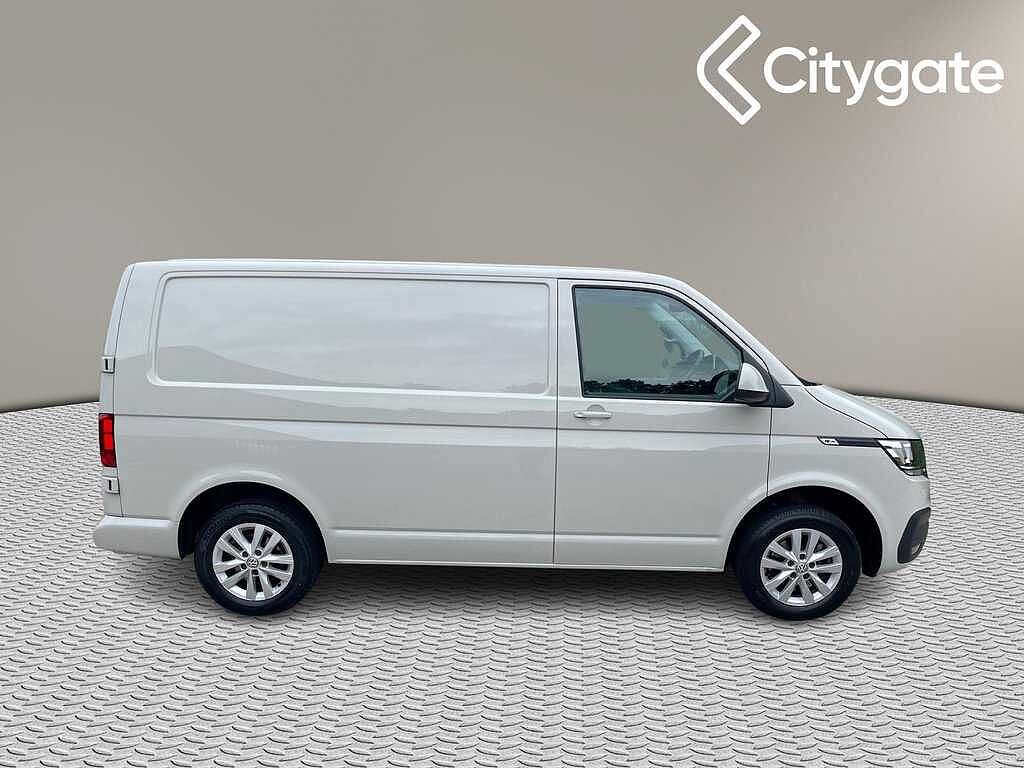 Volkswagen Transporter T28 Panel van Highline SWB 110 PS 2.0 TDI 5sp Manual