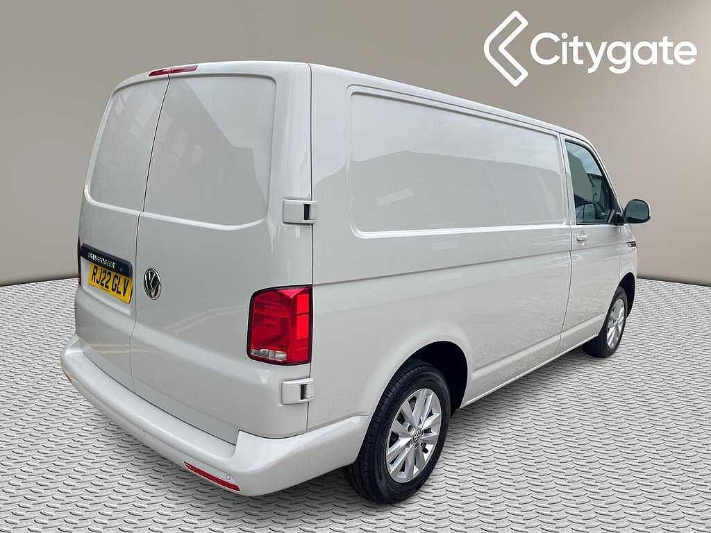Volkswagen Transporter T28 Panel van Highline SWB 110 PS 2.0 TDI 5sp Manual