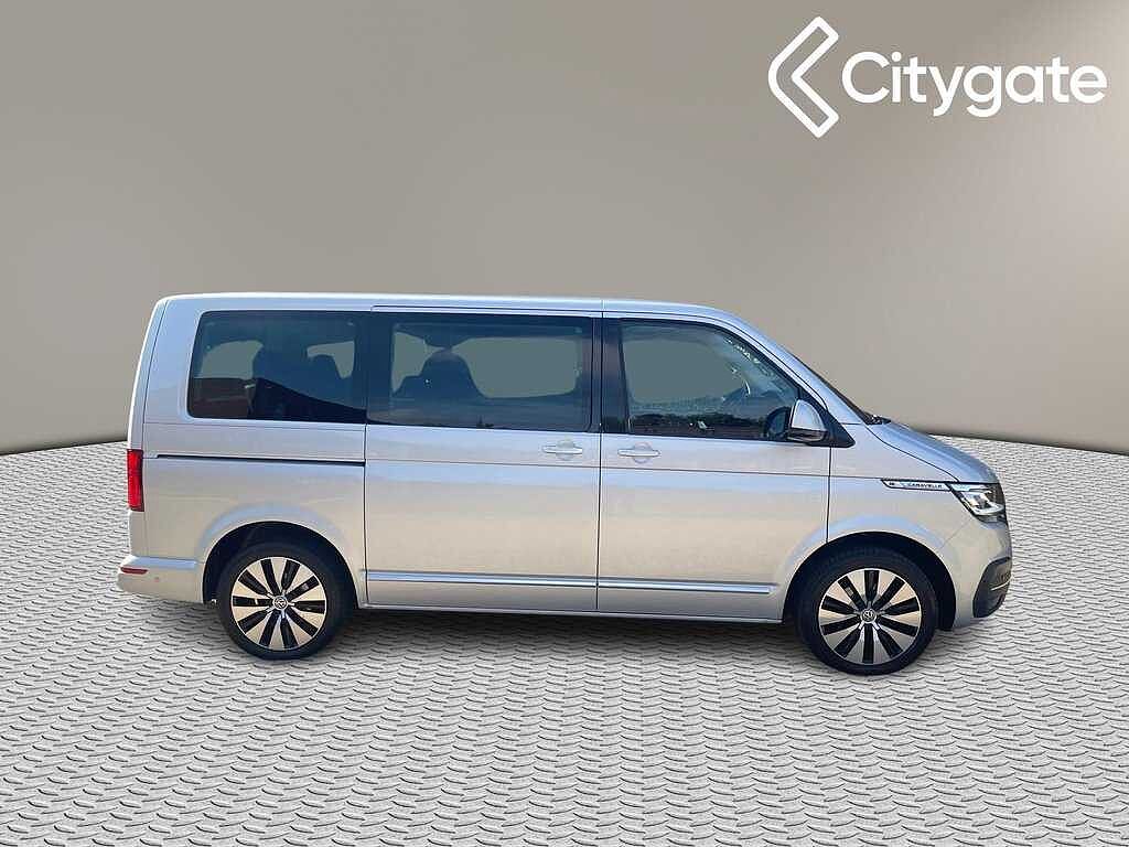 Volkswagen Caravelle Executive SWB 150 PS 2.0 TDI 7sp DSG