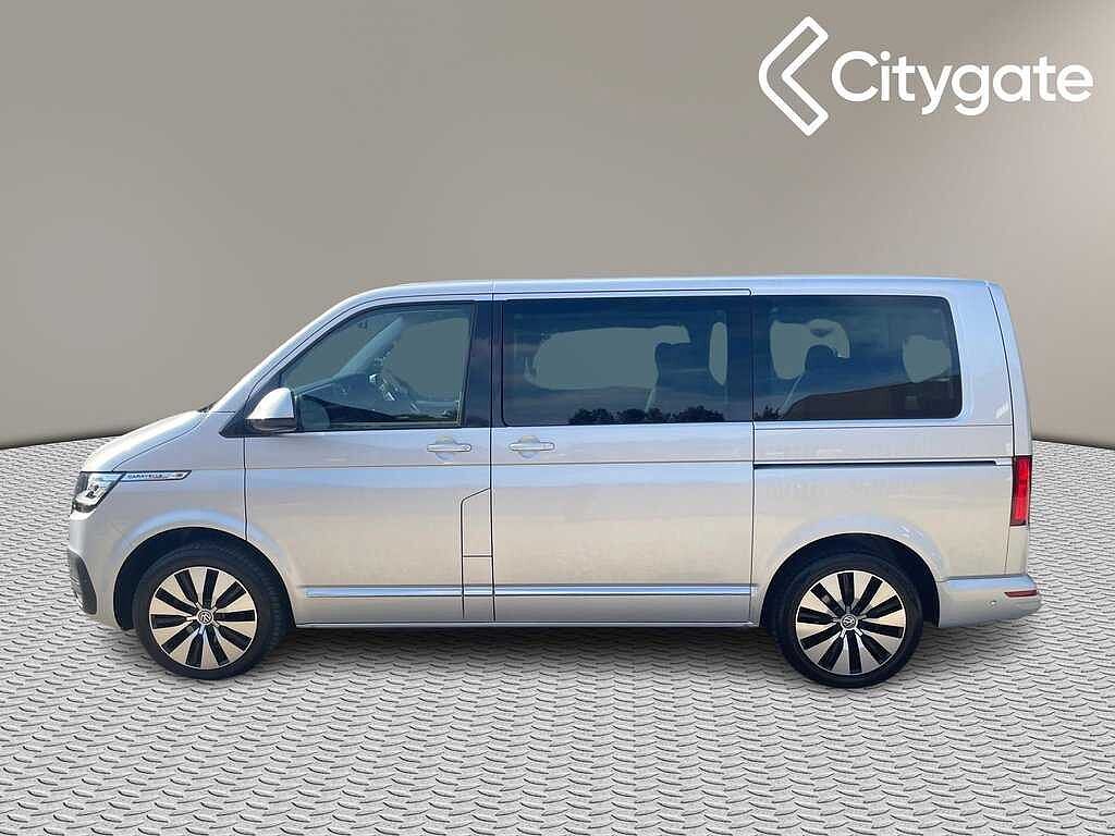 Volkswagen Caravelle Executive SWB 150 PS 2.0 TDI 7sp DSG