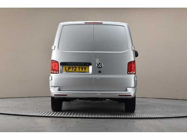 Volkswagen Transporter T28 Panel van Highline SWB 150 PS 2.0 TDI 7sp DSG