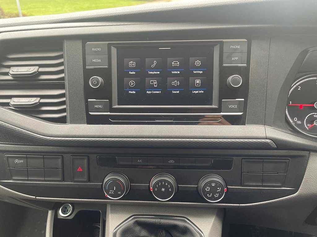 Volkswagen Transporter T28 Panel van Startline SWB 110 PS 2.0 TDI 5sp Manual