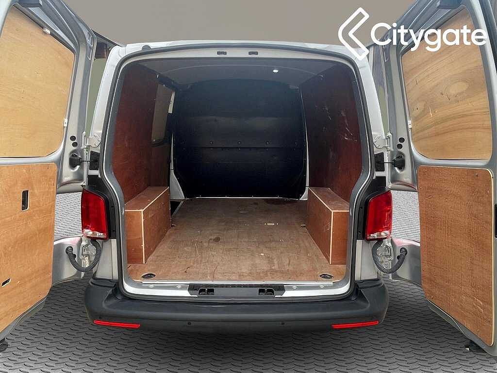 Volkswagen Transporter T28 Panel van Startline SWB 110 PS 2.0 TDI 5sp Manual