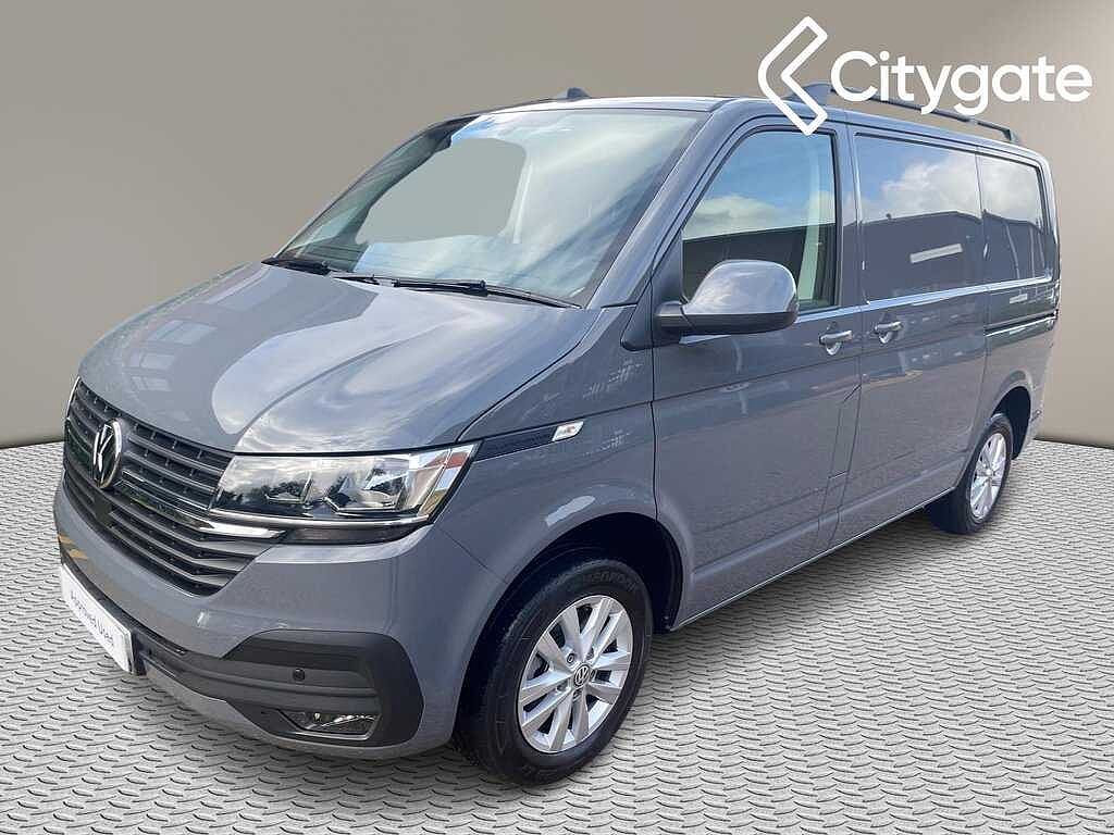 Volkswagen Transporter T28 Panel van Highline SWB 150 PS 2.0 TDI 7sp DSG