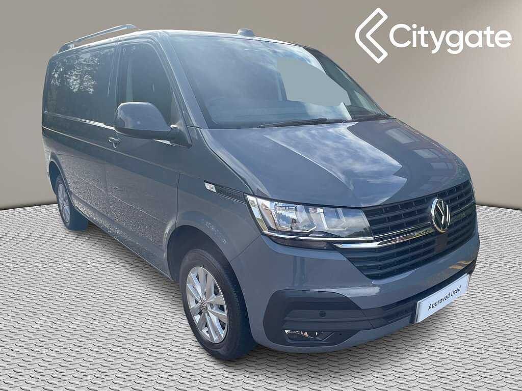 Volkswagen Transporter T28 Panel van Highline SWB 150 PS 2.0 TDI 7sp DSG