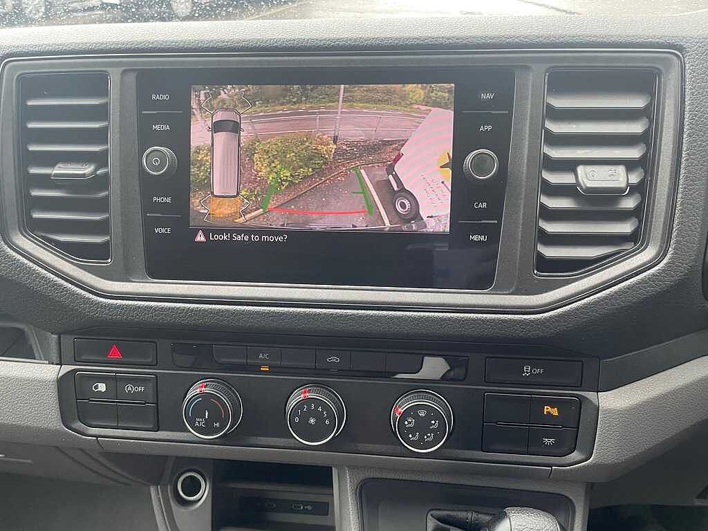 Volkswagen Crafter CR35 Panel van Trendline LWB 140 PS 2.0 TDI 8sp Automatic FWD