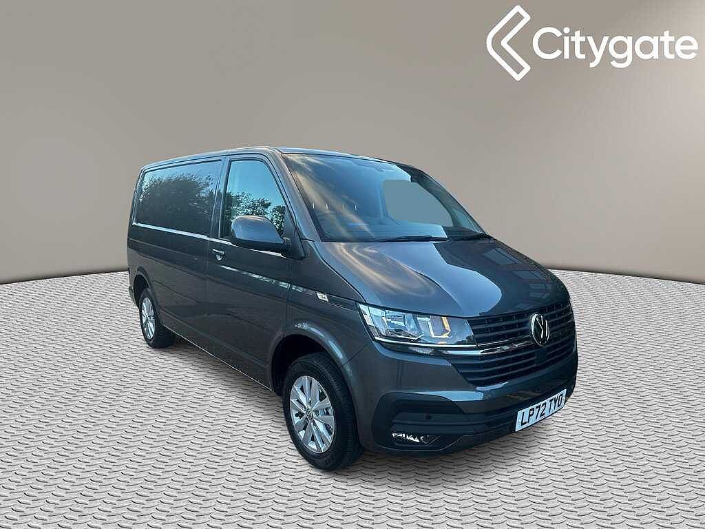 Volkswagen Transporter T28 Panel van Highline SWB 150 PS 2.0 TDI 7sp DSG
