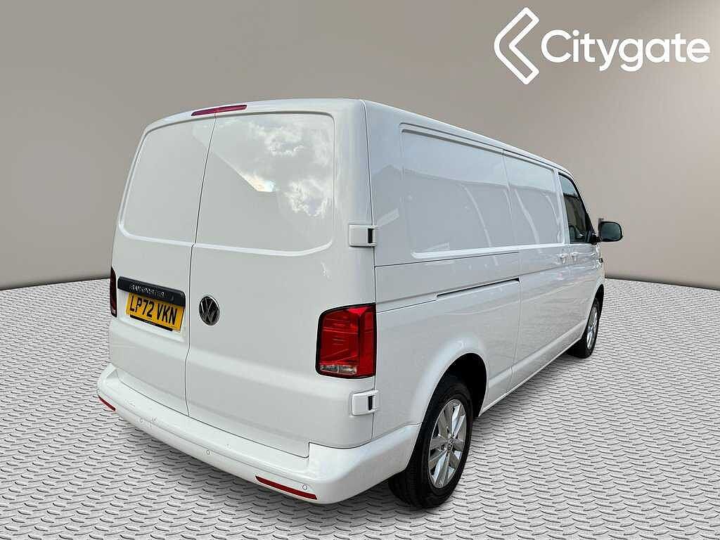 Volkswagen Transporter T30 Panel van Highline LWB 110 PS 2.0 TDI 5sp Manual