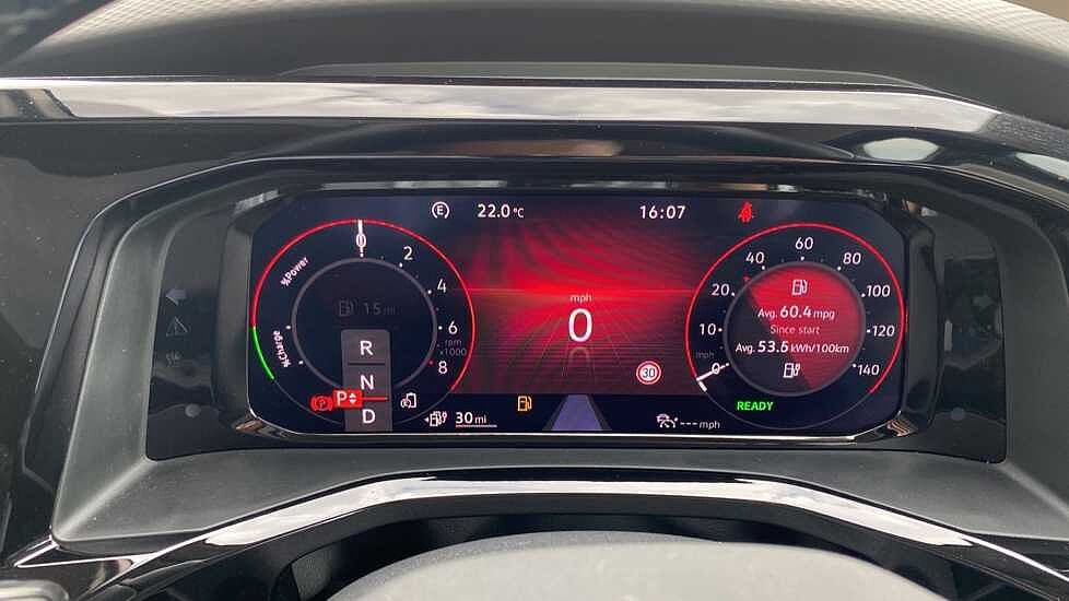 Volkswagen Multivan Style Long 218 PS 1.4 eHybrid 6-Speed DSG