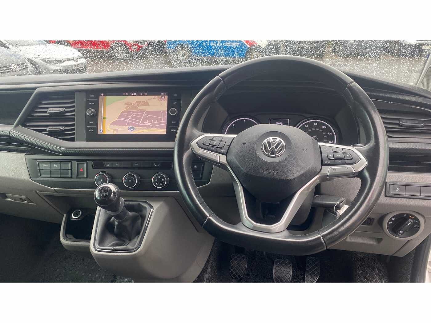 Volkswagen Transporter T32 Kombi Highline LWB 150 PS 2.0 TDI 6sp Manual
