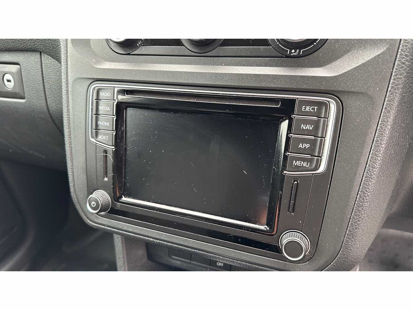 Volkswagen Caddy C20 Panel van Highline 102 PS 2.0 TDI 6sp DSG