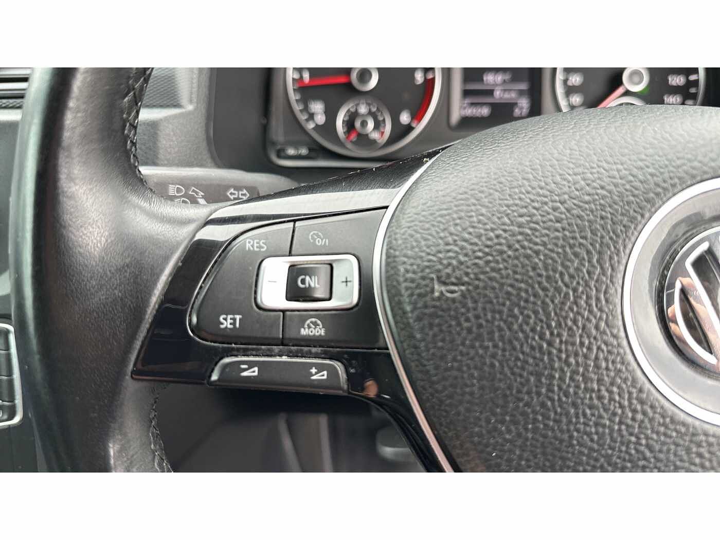 Volkswagen Caddy C20 Panel van Highline 102 PS 2.0 TDI 6sp DSG