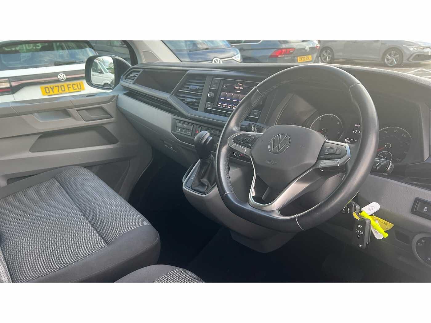 Volkswagen Transporter T32 Kombi Highline SWB 204 PS 2.0 TDI 7sp DSG 4MOTION