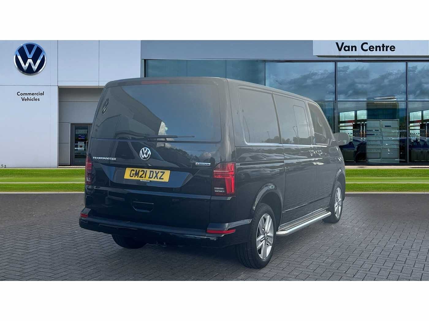 Volkswagen Transporter T32 Kombi Highline SWB 204 PS 2.0 TDI 7sp DSG 4MOTION