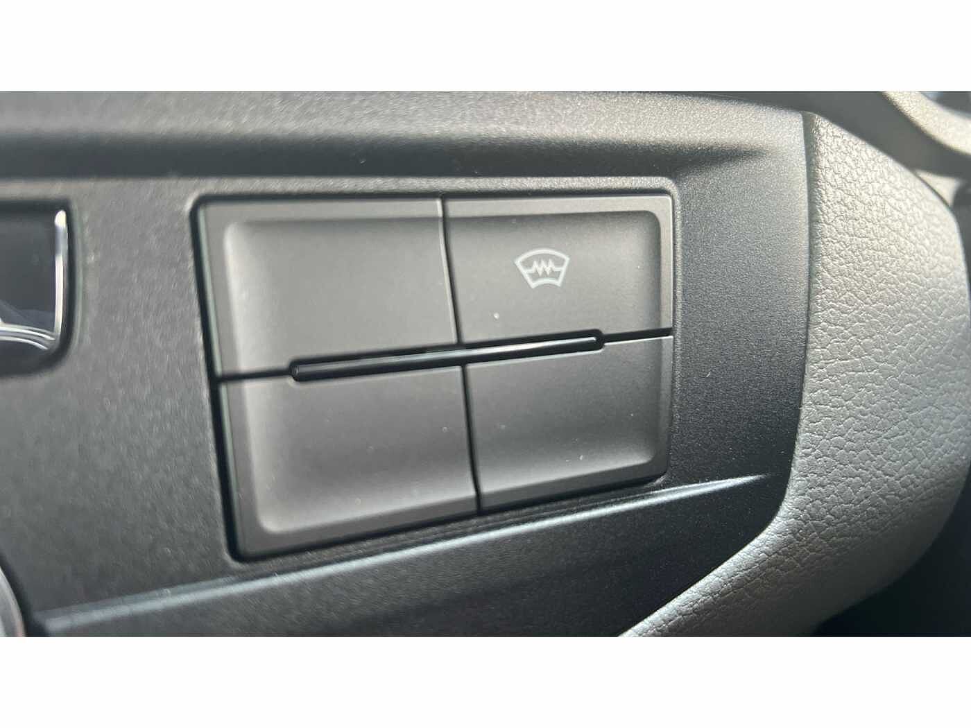 Volkswagen Transporter T32 Kombi Highline SWB 204 PS 2.0 TDI 7sp DSG 4MOTION