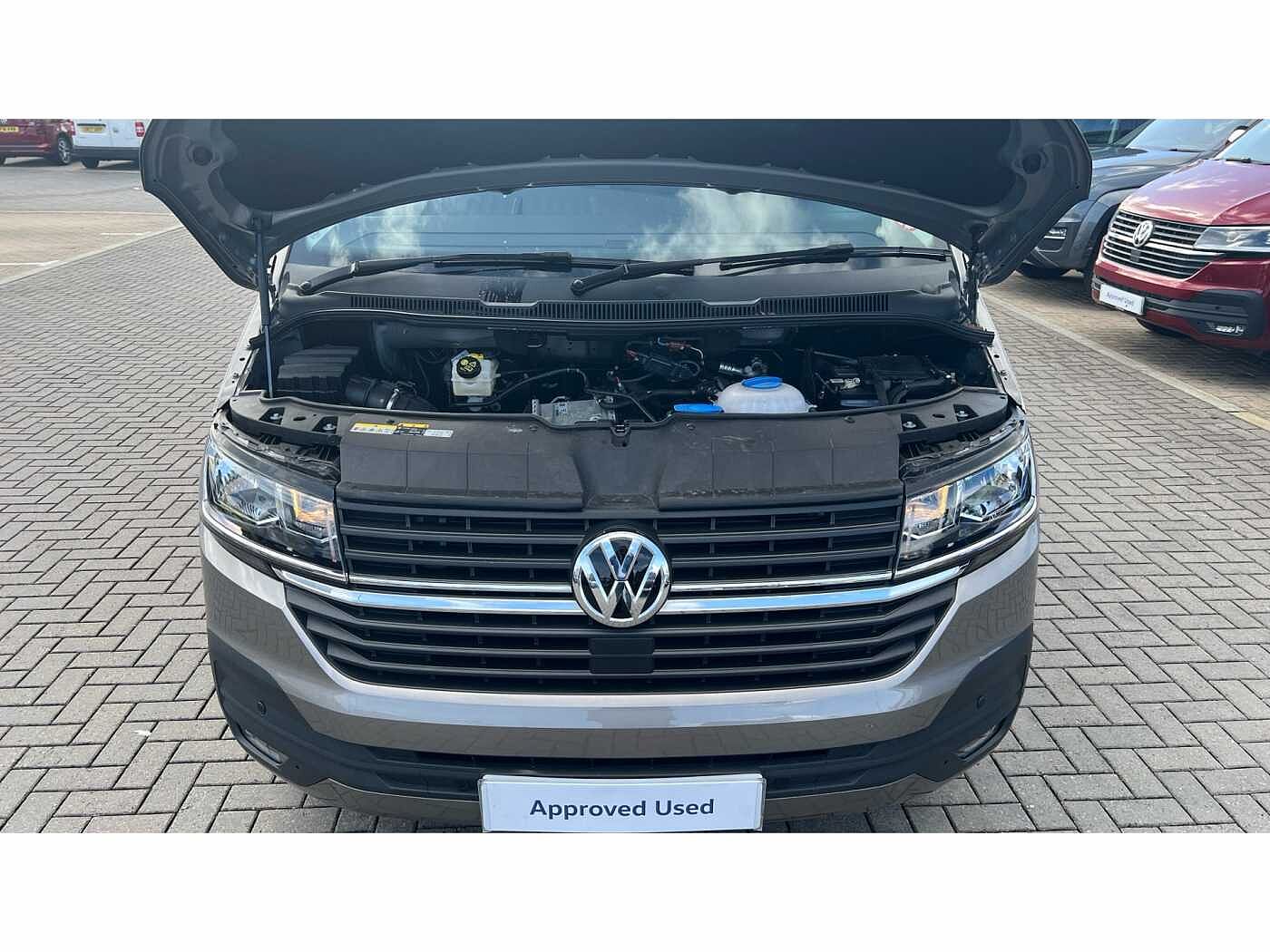 Volkswagen Transporter T28 Panel van Highline SWB 150 PS 2.0 TDI 6sp Manual