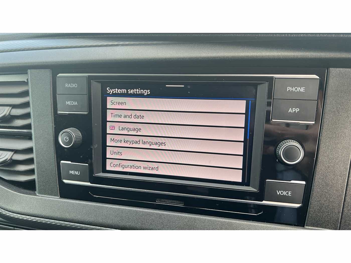 Volkswagen Transporter T28 Panel van Highline SWB 150 PS 2.0 TDI 6sp Manual