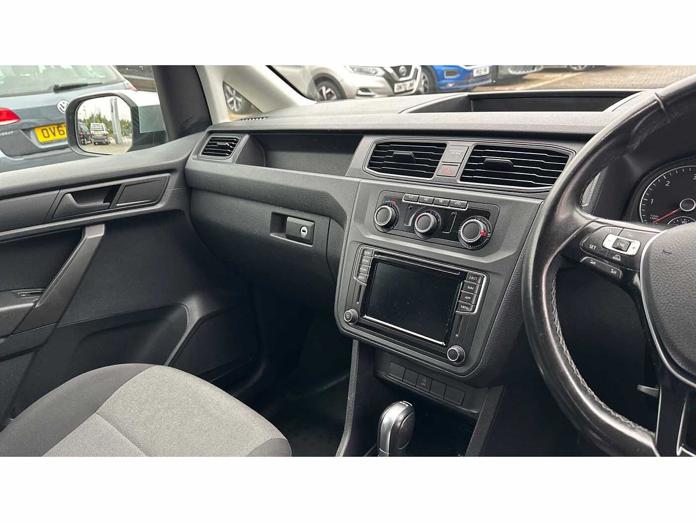 Volkswagen Caddy C20 Panel van Highline SWB 150 PS 2.0 TDI 6sp DSG