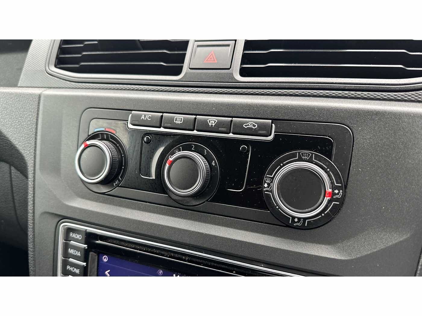 Volkswagen Caddy C20 Panel van Highline SWB 150 PS 2.0 TDI 6sp DSG