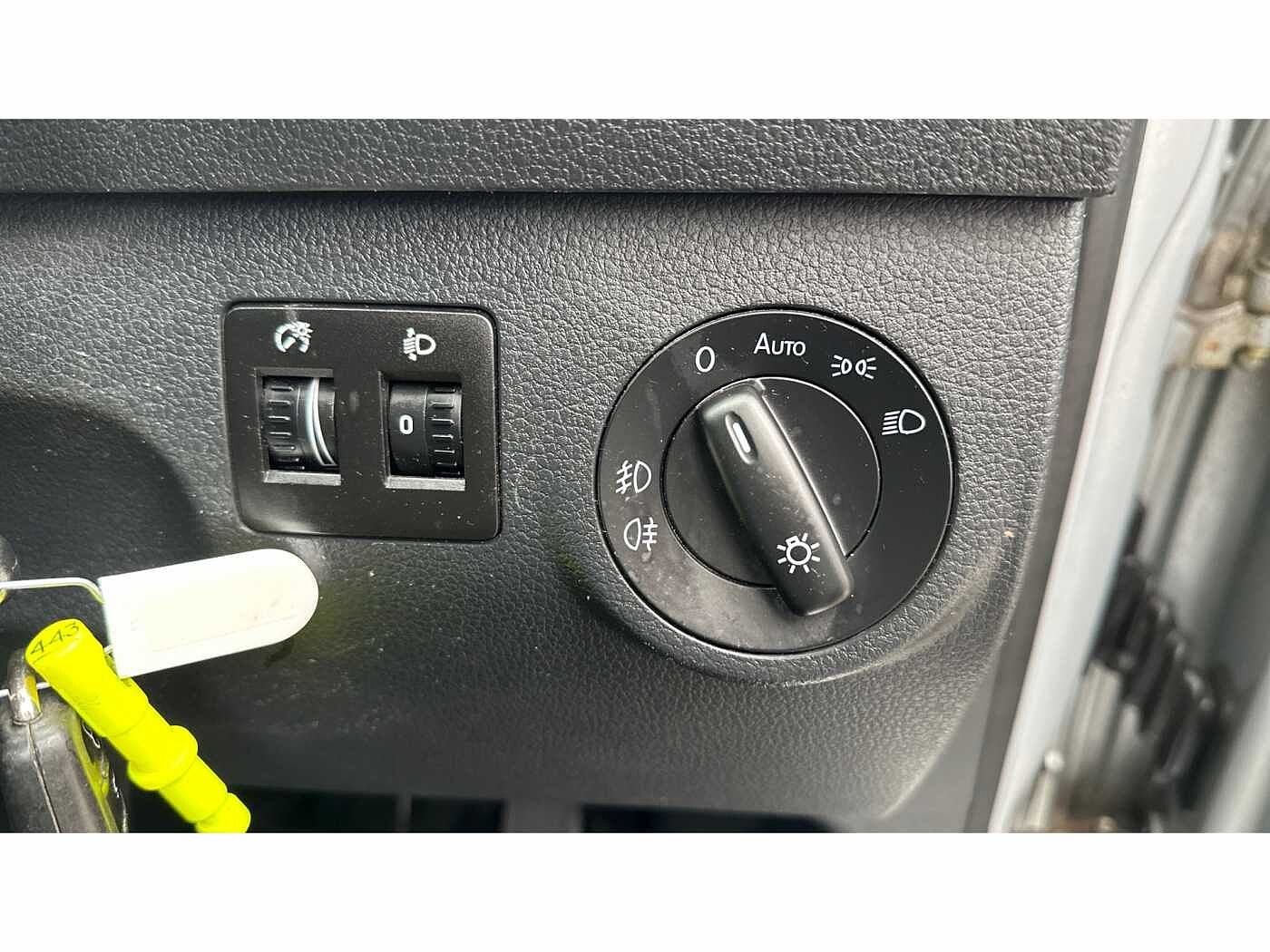Volkswagen Caddy C20 Panel van Highline SWB 150 PS 2.0 TDI 6sp DSG