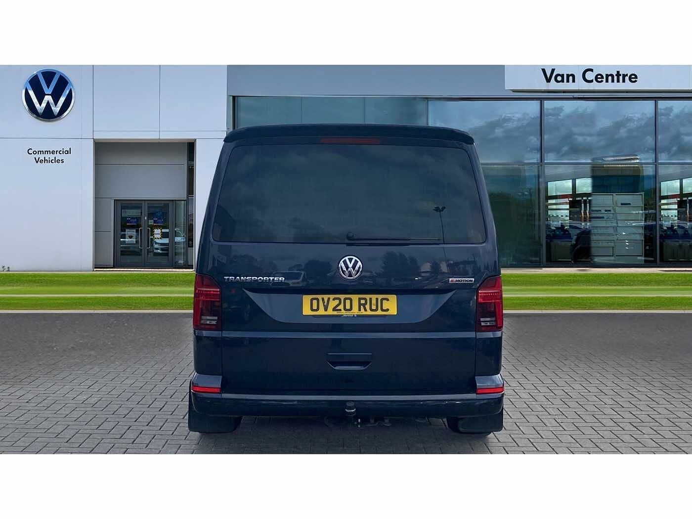 Volkswagen Transporter T32 Kombi Highline SWB 199 PS 2.0 TDI 7sp DSG 4MOTION