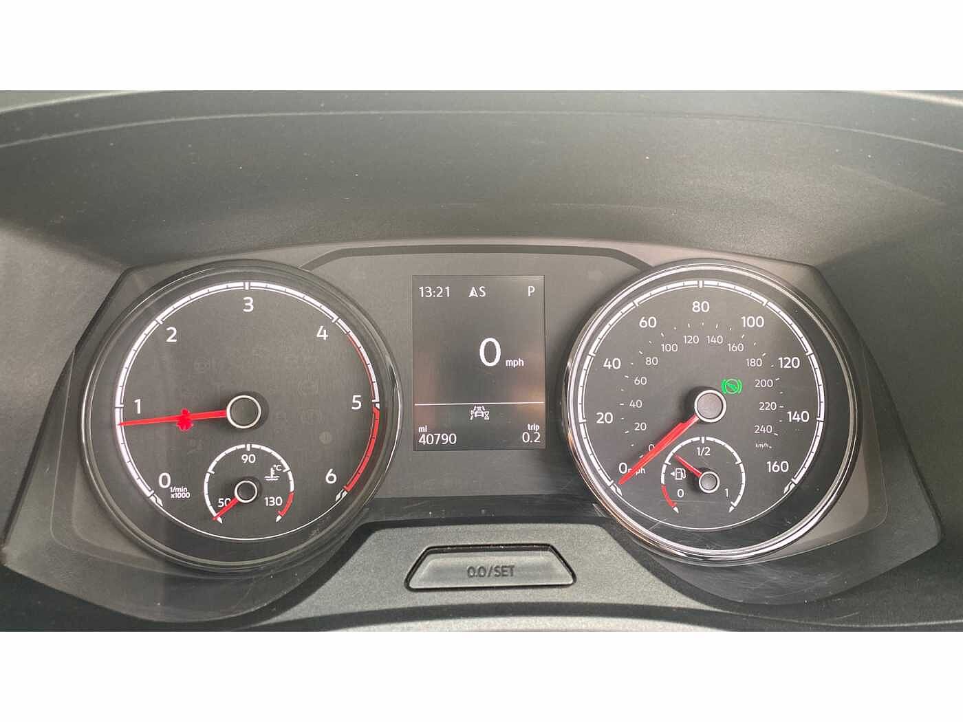 Volkswagen Transporter T32 Kombi Highline SWB 199 PS 2.0 TDI 7sp DSG 4MOTION