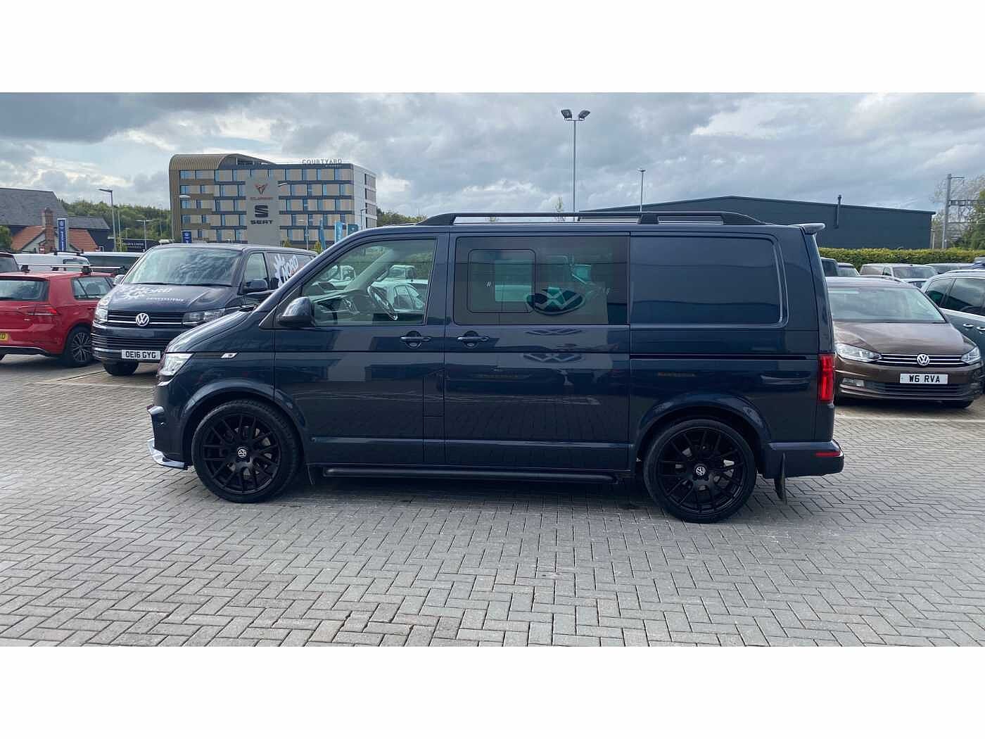 Volkswagen Transporter T32 Kombi Highline SWB 199 PS 2.0 TDI 7sp DSG 4MOTION
