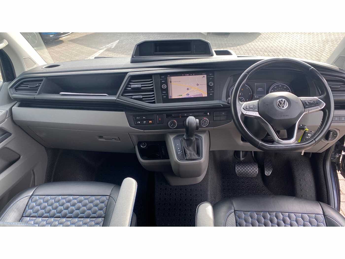 Volkswagen Transporter T32 Kombi Highline SWB 199 PS 2.0 TDI 7sp DSG 4MOTION