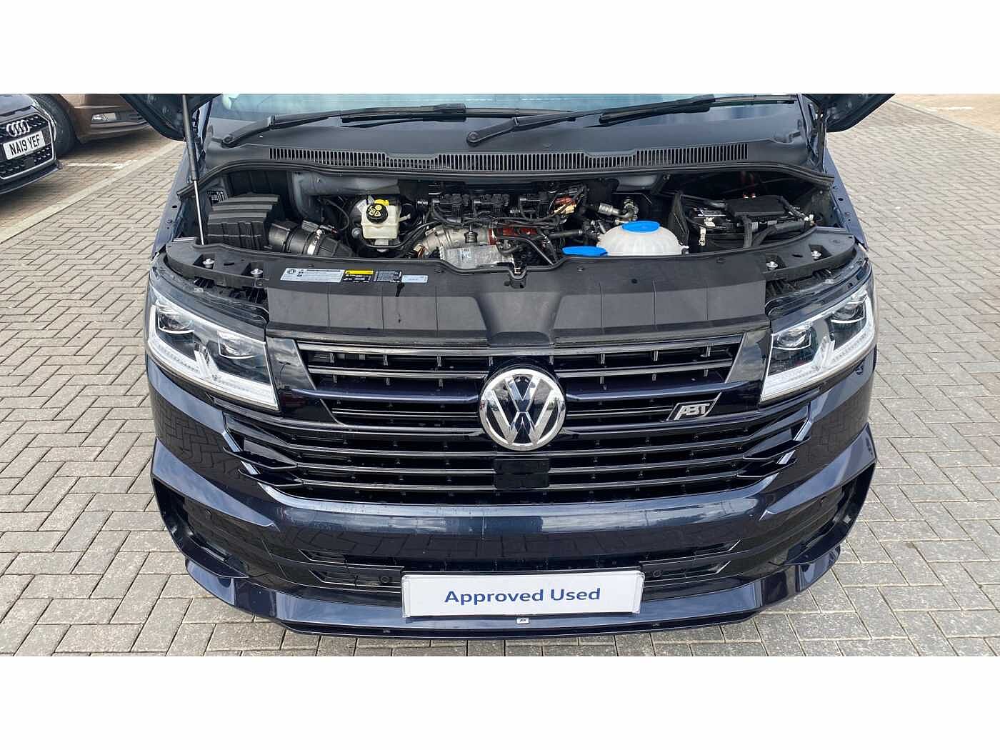 Volkswagen Transporter T32 Kombi Highline SWB 199 PS 2.0 TDI 7sp DSG 4MOTION