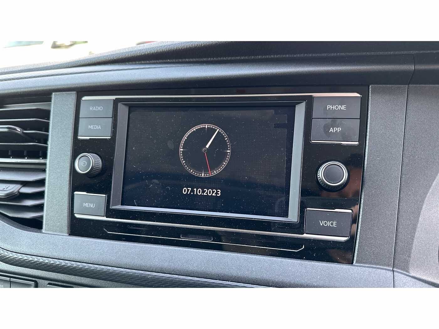 Volkswagen Transporter T32 Panel van Highline SWB 150 PS 2.0 TDI 7sp DSG