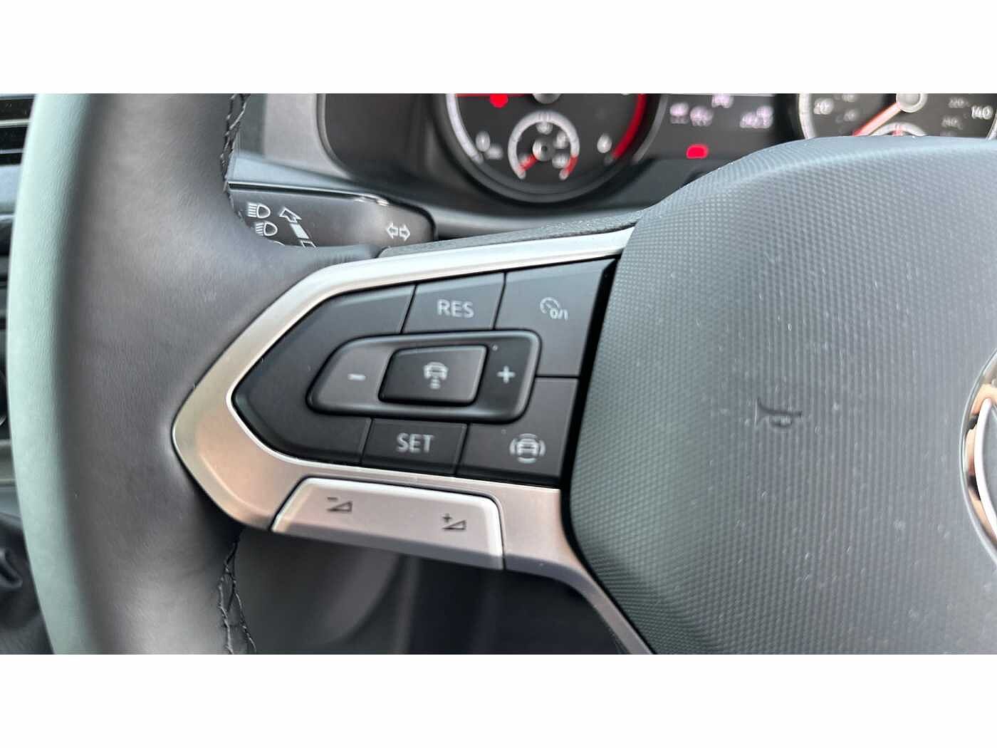 Volkswagen Transporter T32 Panel van Highline SWB 150 PS 2.0 TDI 7sp DSG