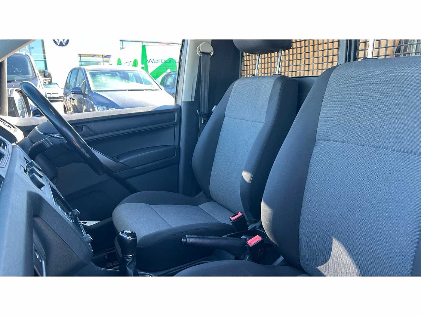 Volkswagen Caddy C20 Panel van Trendline SWB 102 PS 2.0 TDI 5sp Manual