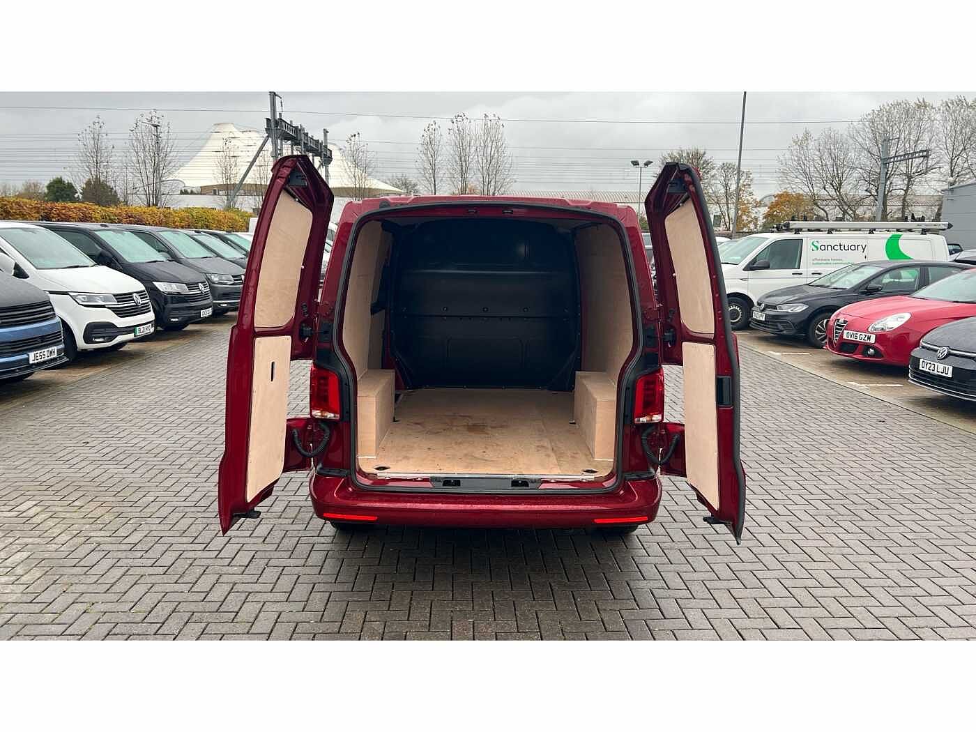 Volkswagen Transporter T30 Panel van Highline SWB 150 PS 2.0 TDI 6sp Manual