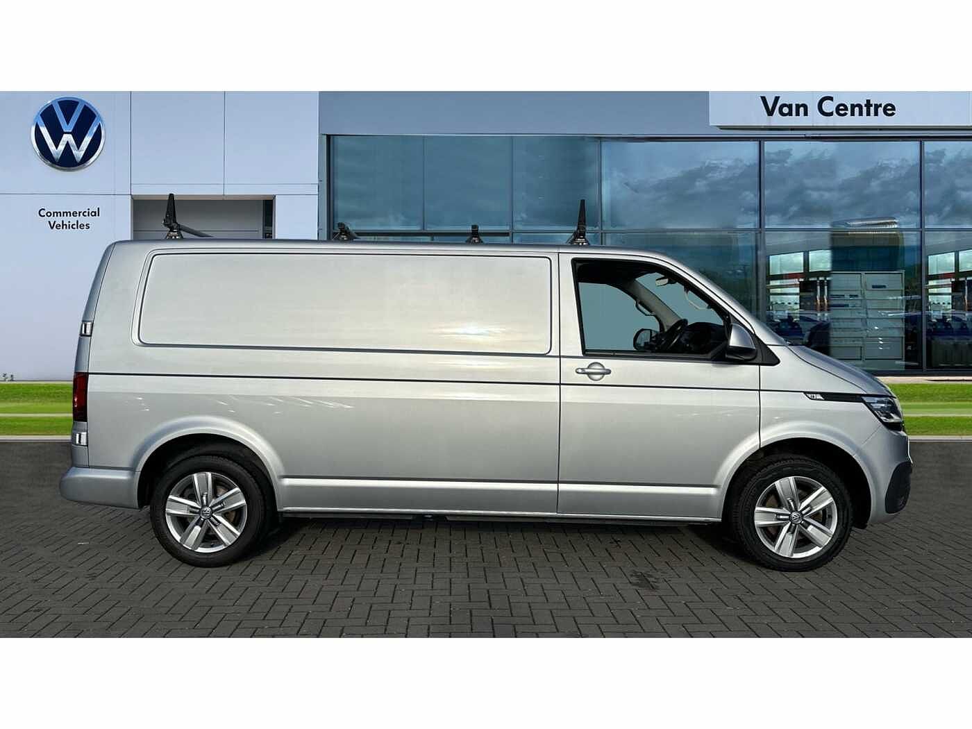 Volkswagen Transporter T30 Panel van Highline LWB 150 PS 2.0 TDI 6sp Manual