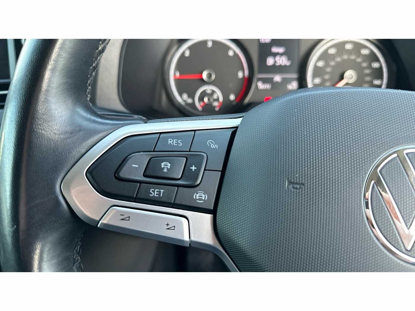 Volkswagen Transporter T30 Panel van Highline LWB 150 PS 2.0 TDI 6sp Manual