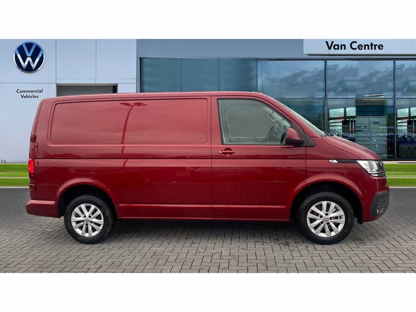 Volkswagen Transporter T28 Panel van Highline SWB 150 PS 2.0 TDI 7sp DSG