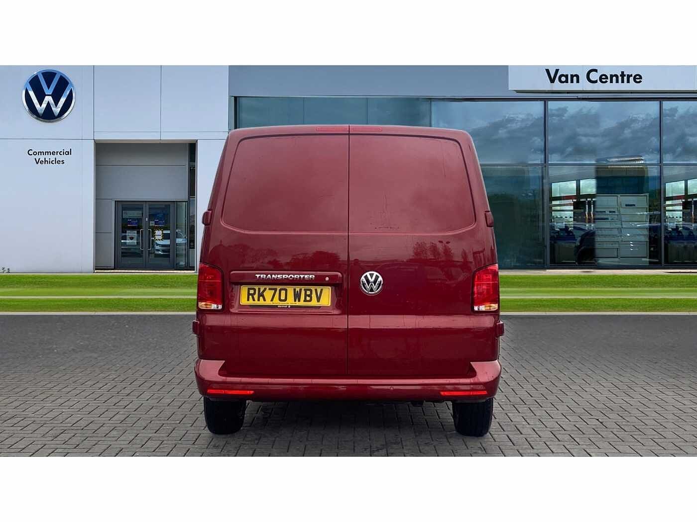 Volkswagen Transporter T28 Panel van Highline SWB 150 PS 2.0 TDI 7sp DSG