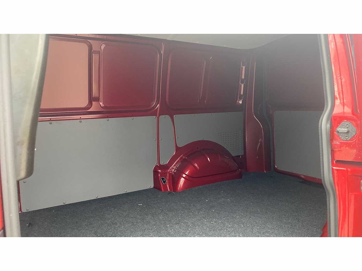 Volkswagen Transporter T28 Panel van Highline SWB 150 PS 2.0 TDI 7sp DSG