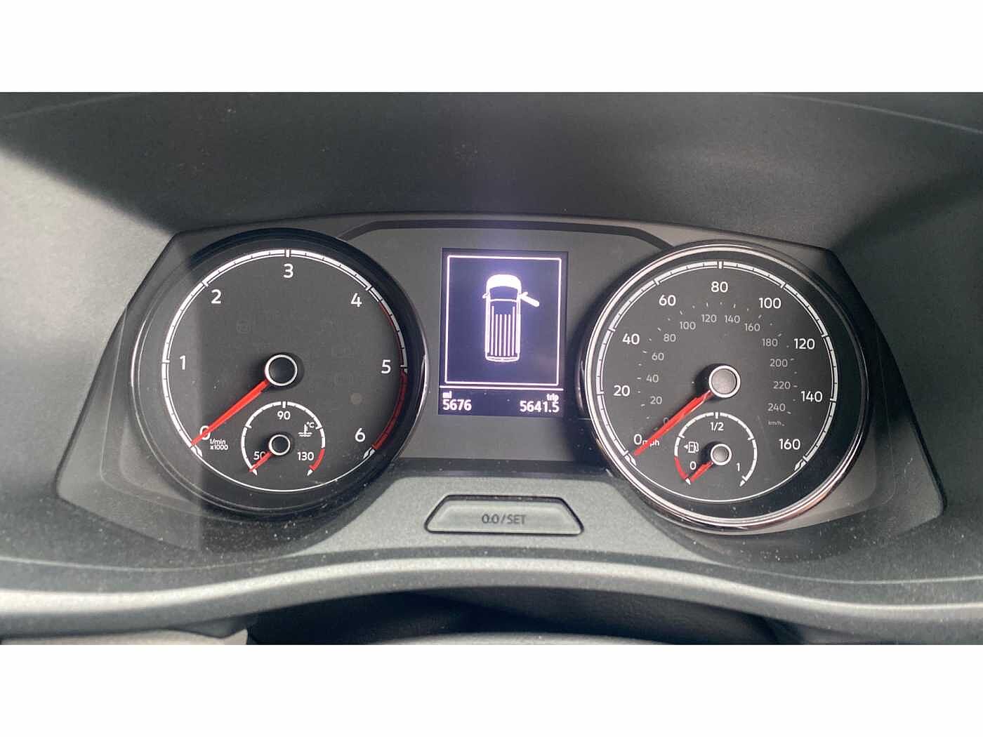 Volkswagen Transporter T28 Panel van Highline SWB 150 PS 2.0 TDI 7sp DSG