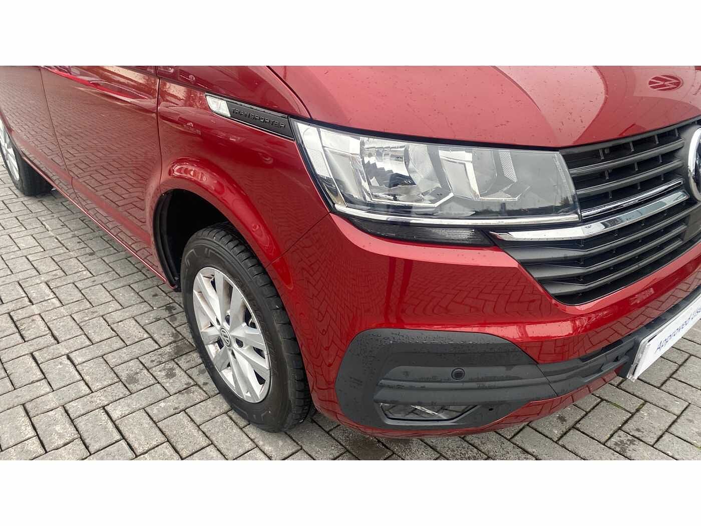 Volkswagen Transporter T28 Panel van Highline SWB 150 PS 2.0 TDI 7sp DSG