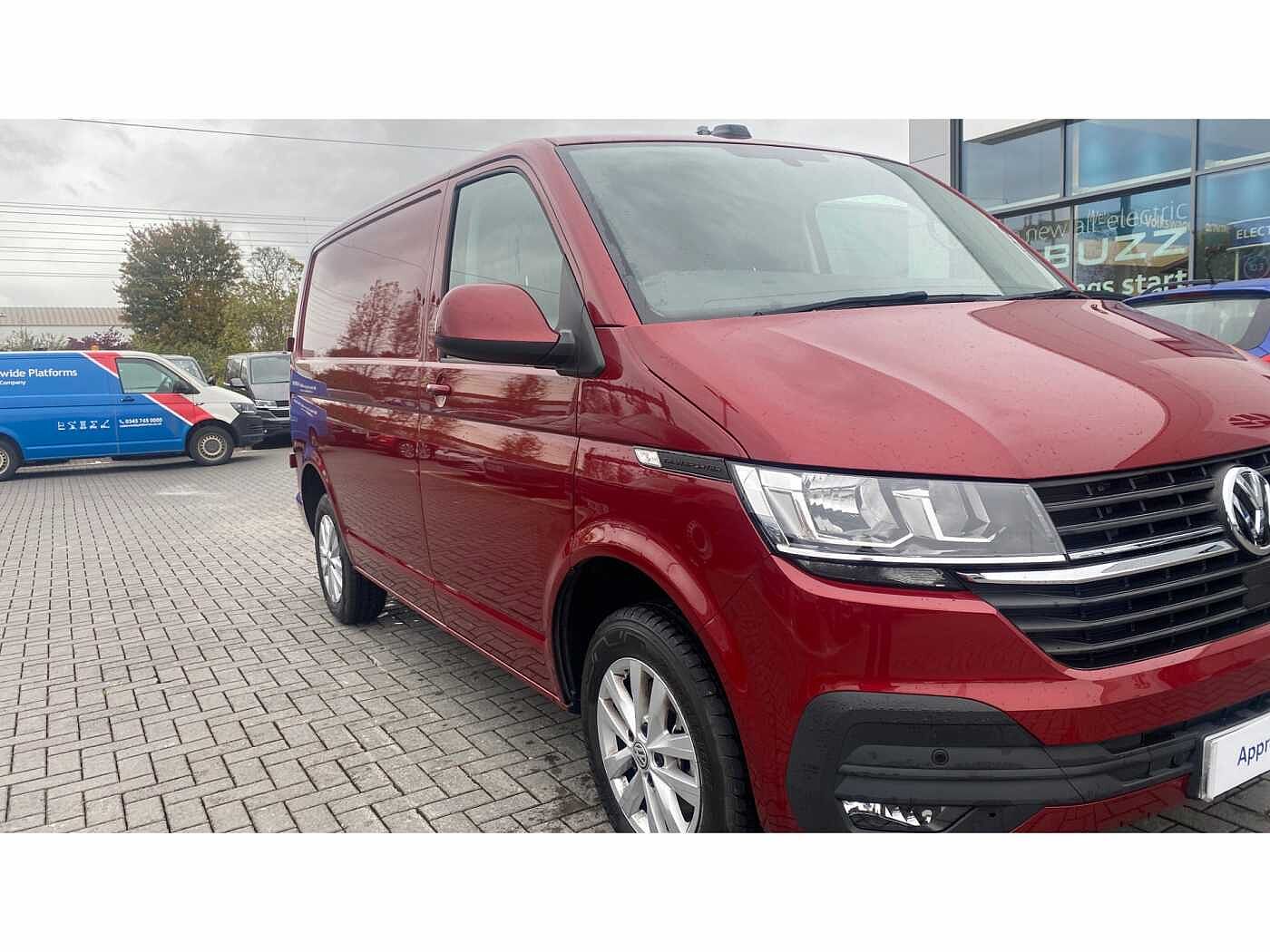 Volkswagen Transporter T28 Panel van Highline SWB 150 PS 2.0 TDI 7sp DSG