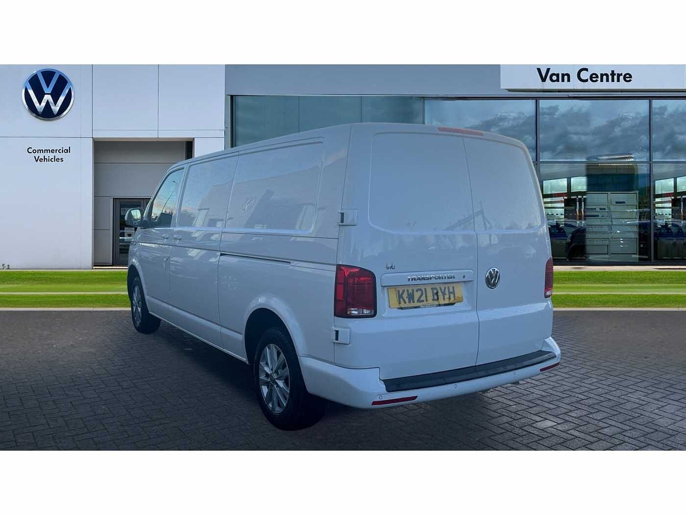 Volkswagen Transporter T30 Panel van Highline LWB 110 PS 2.0 TDI 5sp Manual