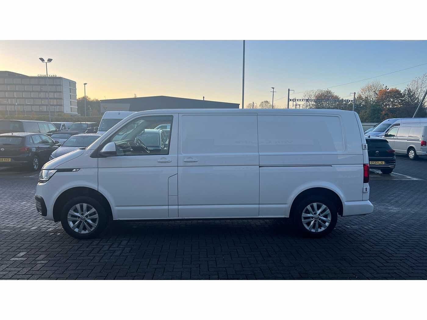Volkswagen Transporter T30 Panel van Highline LWB 110 PS 2.0 TDI 5sp Manual
